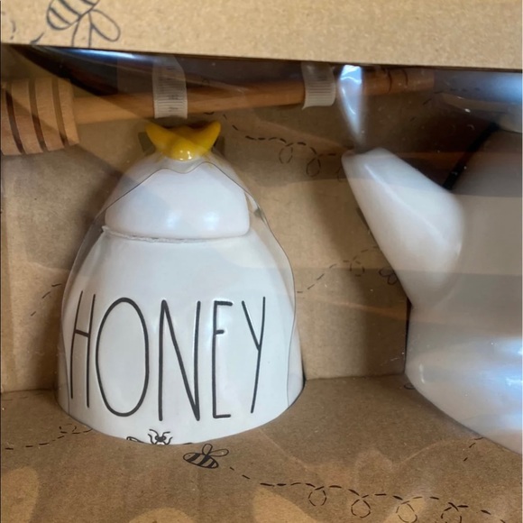 Rae Dunn Queen Bee - Picture 3 of 4